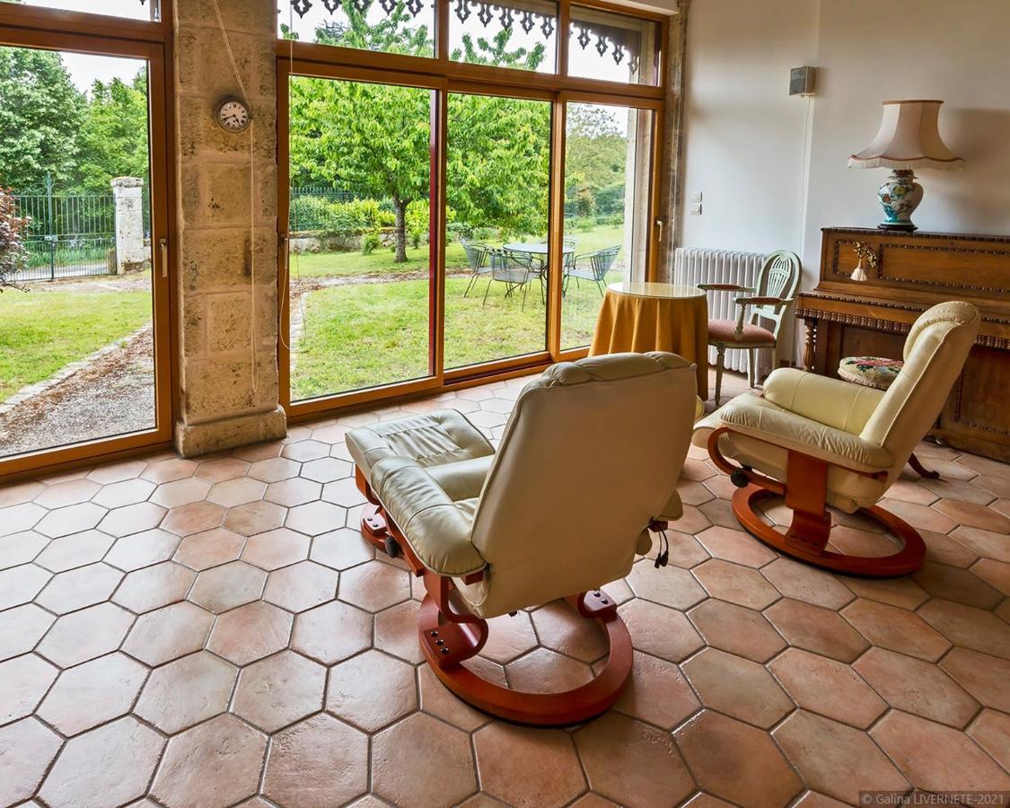 Domaine De Brou Hotel Noyant-de-Touraine Exterior photo