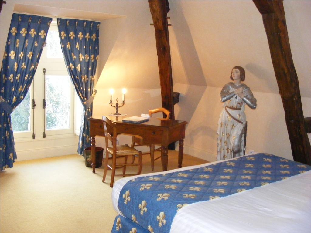 Domaine De Brou Hotel Noyant-de-Touraine Room photo