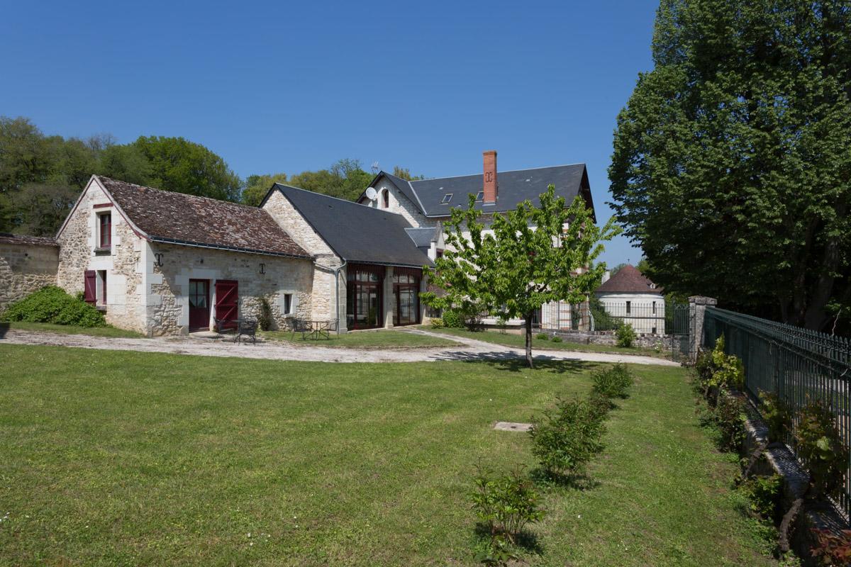 Domaine De Brou Hotel Noyant-de-Touraine Exterior photo