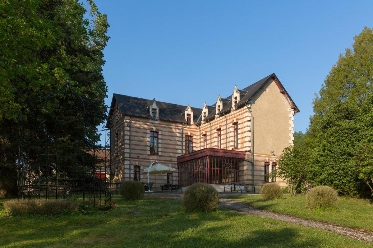 Domaine De Brou Hotel Noyant-de-Touraine Exterior photo